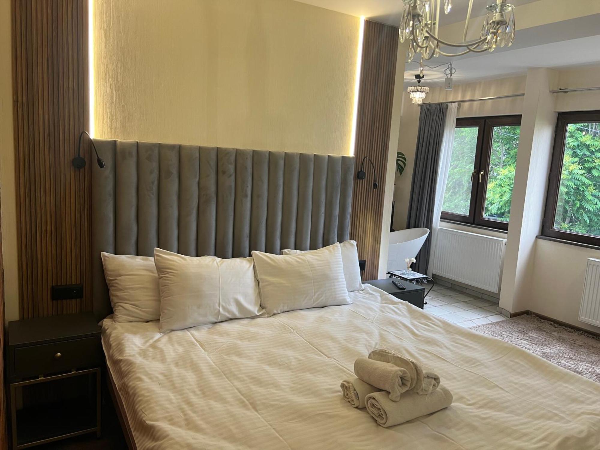 Wine Hills Hotel Tbilisi Quarto foto