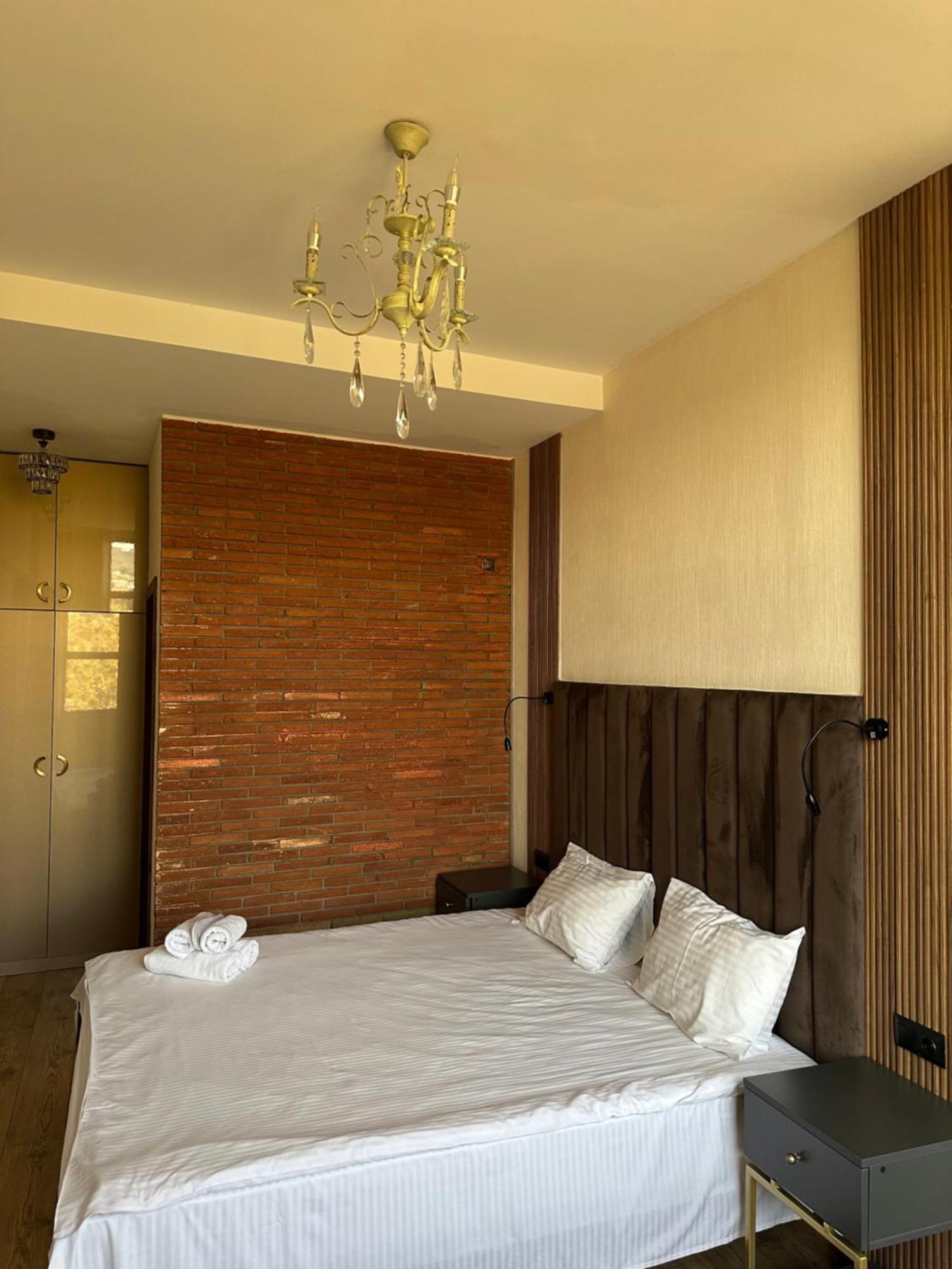 Wine Hills Hotel Tbilisi Exterior foto