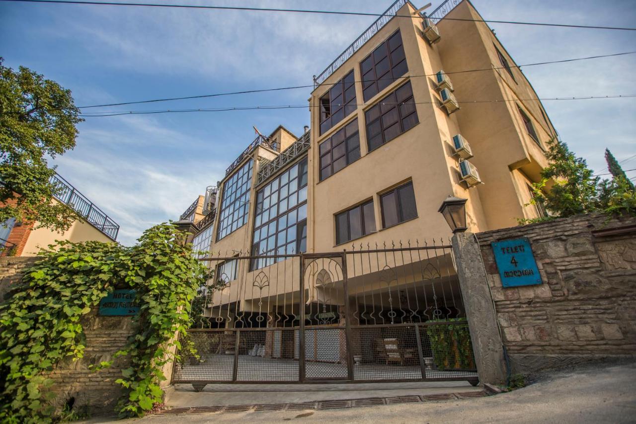 Wine Hills Hotel Tbilisi Exterior foto